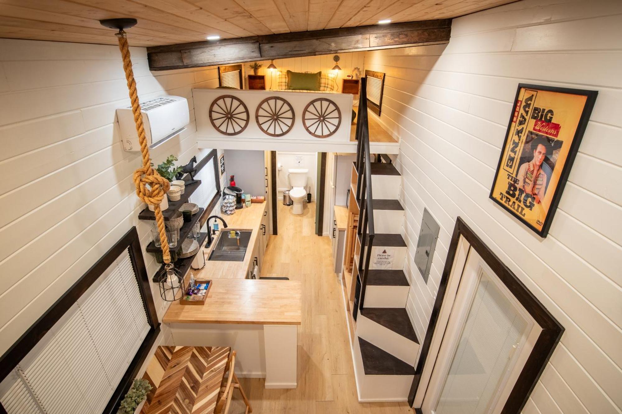Unique Tiny Home Minutes From Downtown Ellensburg Ngoại thất bức ảnh