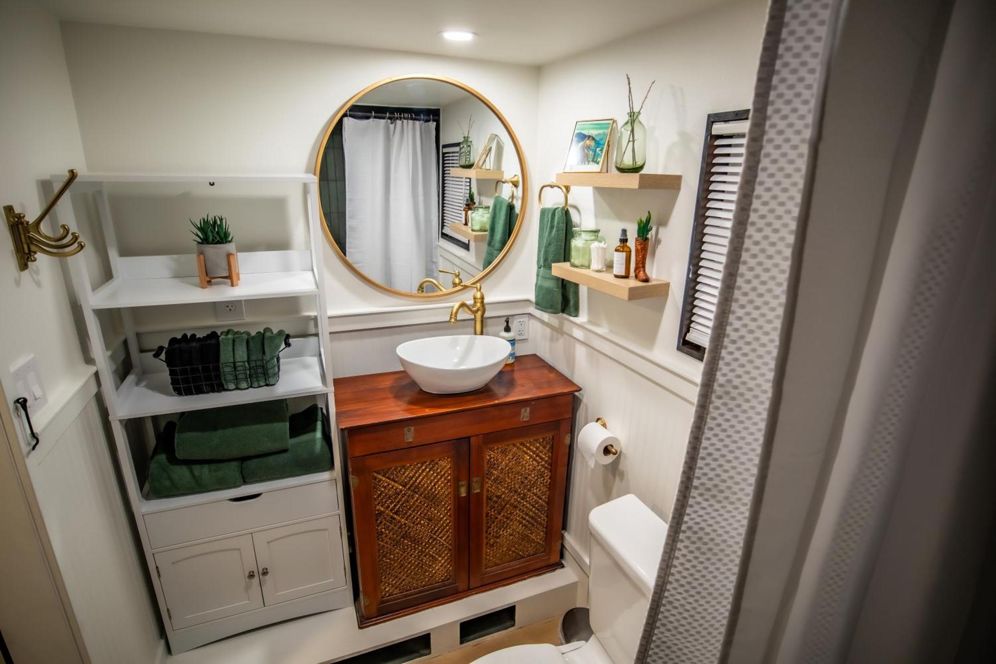 Unique Tiny Home Minutes From Downtown Ellensburg Ngoại thất bức ảnh