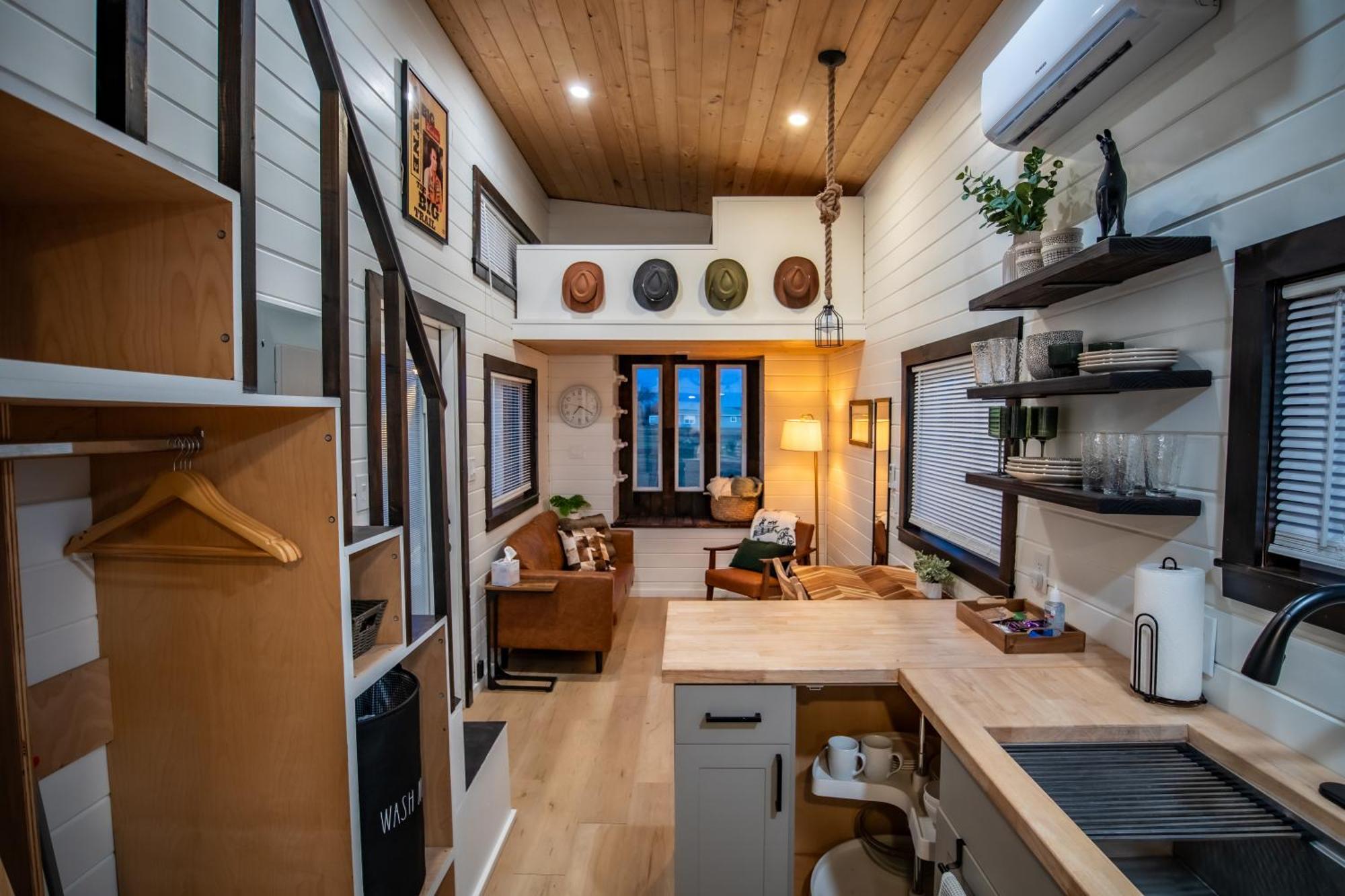 Unique Tiny Home Minutes From Downtown Ellensburg Ngoại thất bức ảnh